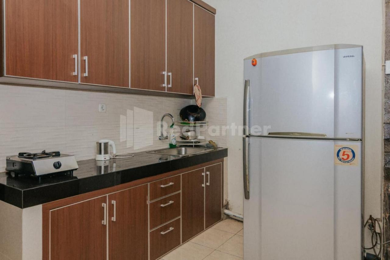 Hotel De Lugano Scbd Syariah Mitra Reddoorz Yakarta Exterior foto